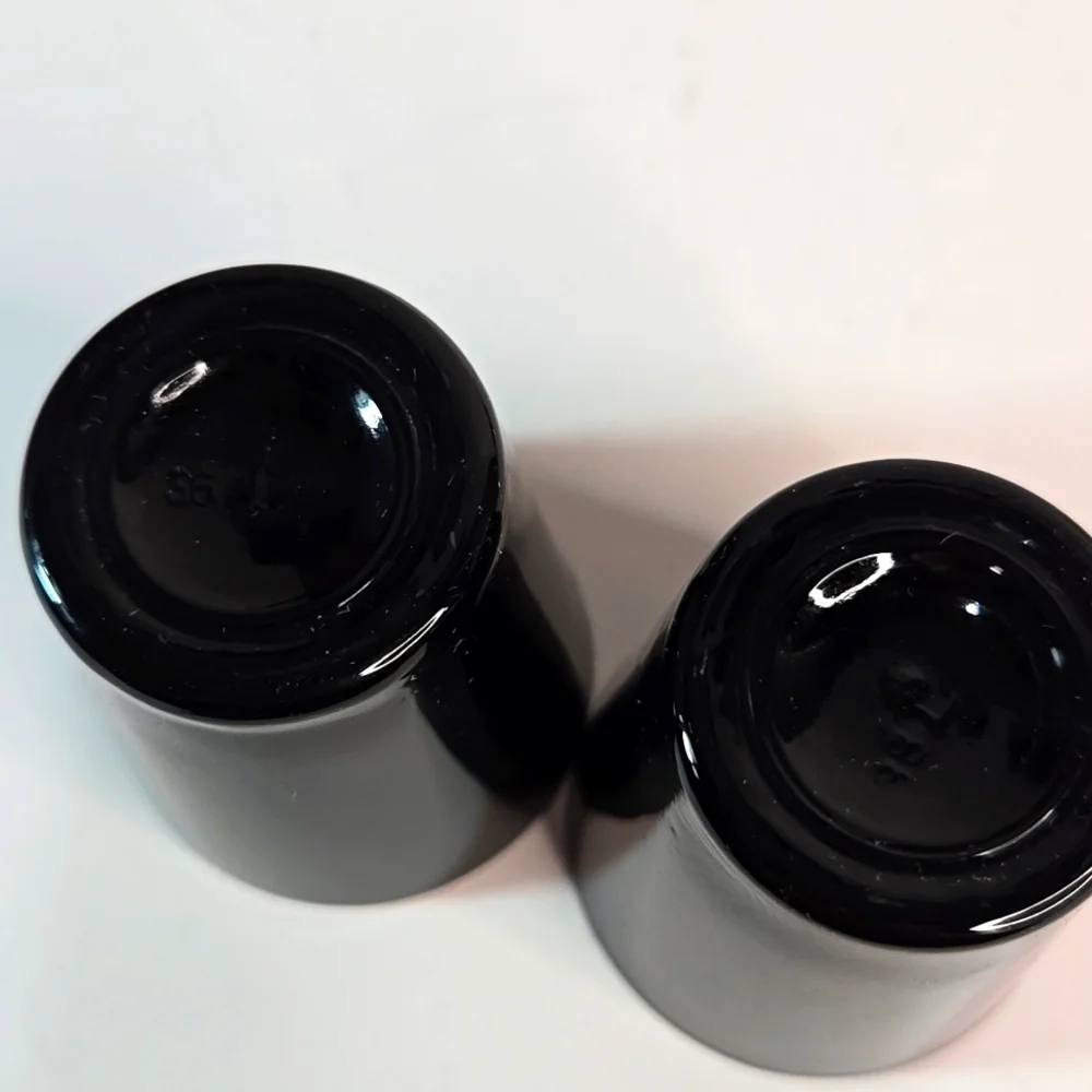 Set of 2 Vintage Yukon Jack Perma Frost Schnapps Shot Glasses Collectible